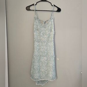 Elegant Floral Mini Dress in Soft Blue
